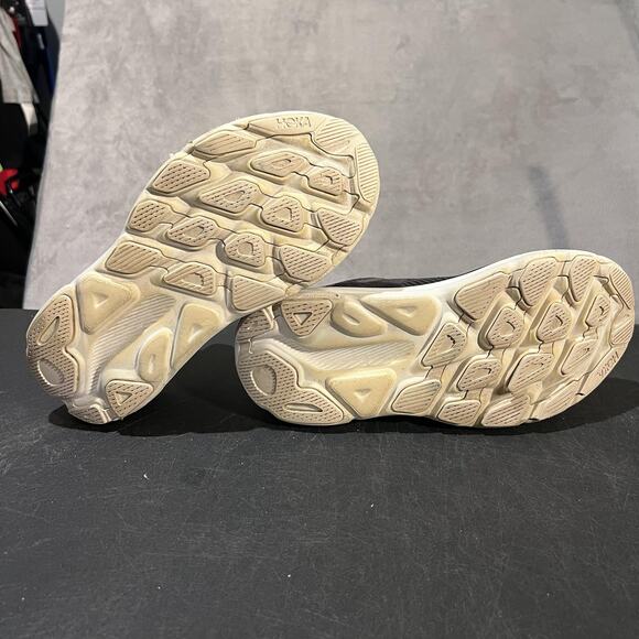 Hoka Clifton 9 Shoes Womens 8 D Black Gold Running Cushioned Athletic Sneakers - Picture 4 of 10